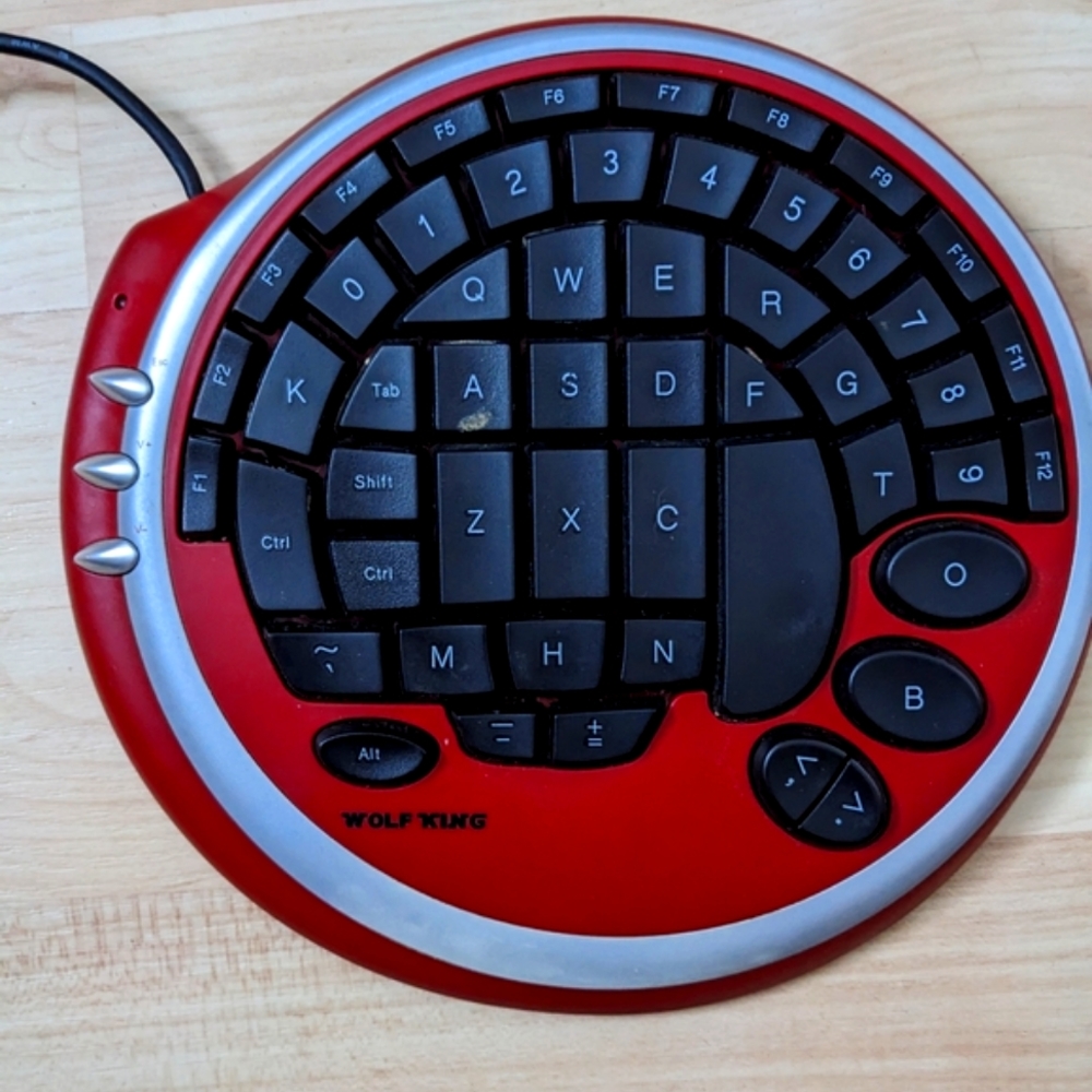Wolf King Warrior Ultimate FPS Gaming Pad | Keyboard Model DK2388U